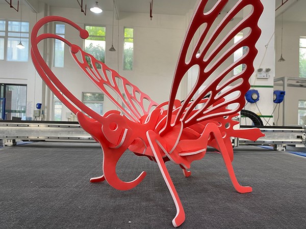 瓦楞紙板kt板藝術(shù)品切割機(jī)