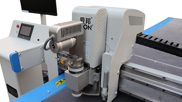 硅膠布切割機價格